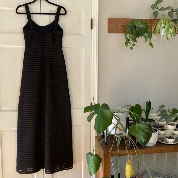 BCBGMaxAzria Black Gown Maxi Structured Satin Gown Size 6 Prom Homecoming Mesh - Picture 11 of 17